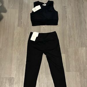 NWT Fabletics Workout Set